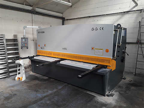3.2m 12mm Guillotine in London